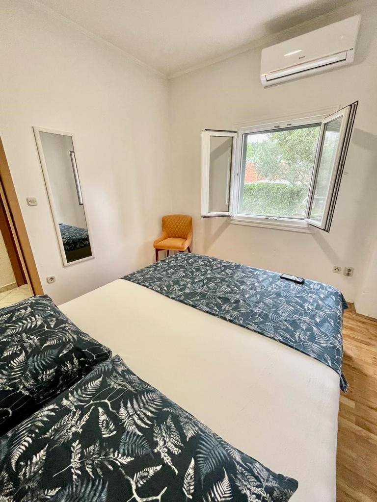 Vacation House Lavanda New! Heated Pool Zadvarje Екстериор снимка