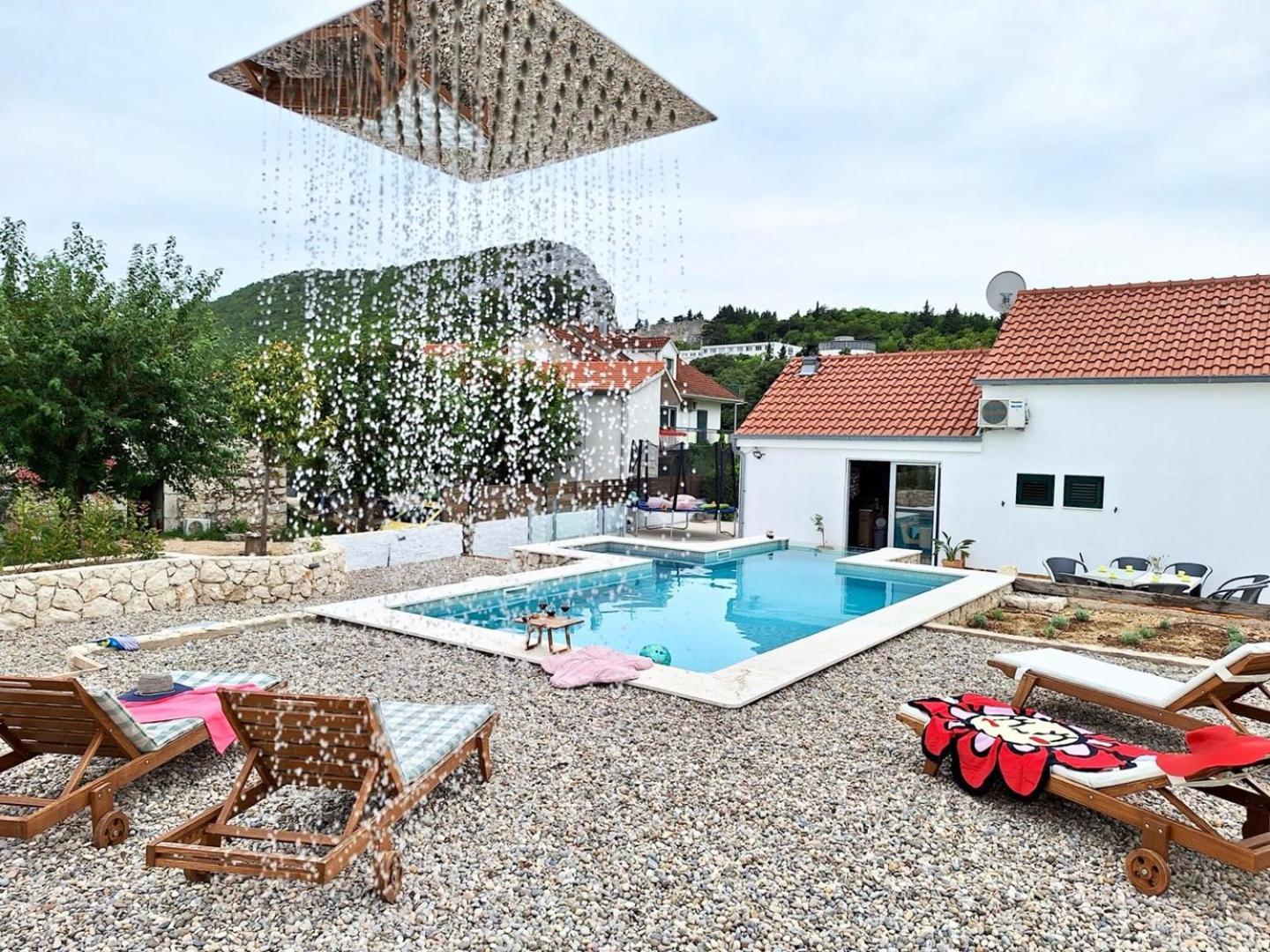 Vacation House Lavanda New! Heated Pool Zadvarje Екстериор снимка